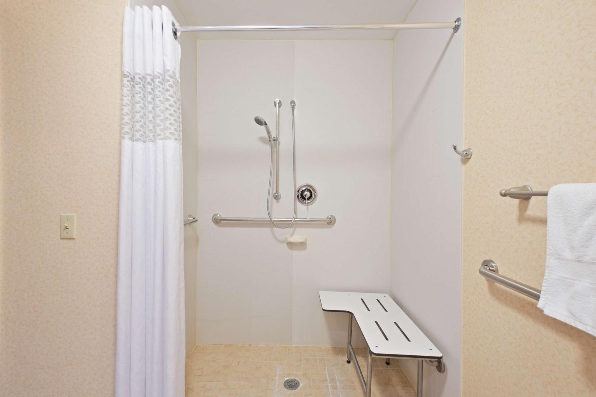 Hampton Inn Winfield Teays Valley Εξωτερικό φωτογραφία